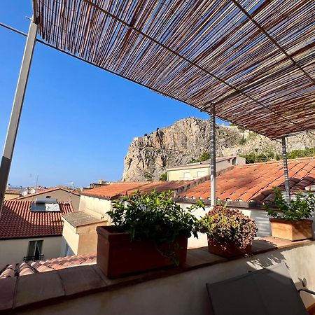 チェファル Cortile Umberto I Bed & Breakfast エクステリア 写真