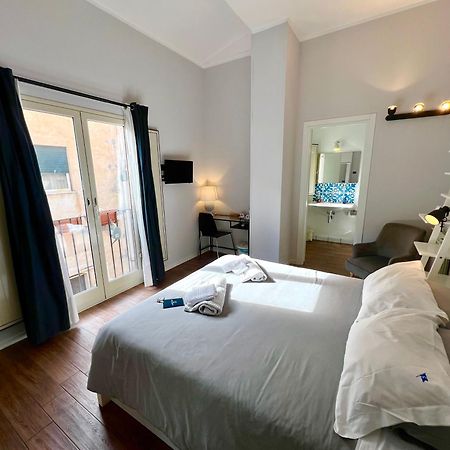 チェファル Cortile Umberto I Bed & Breakfast エクステリア 写真